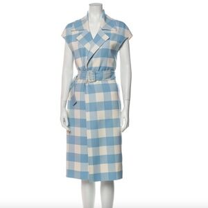 Excellent Condition Oscar De La Renta Wrap Dress